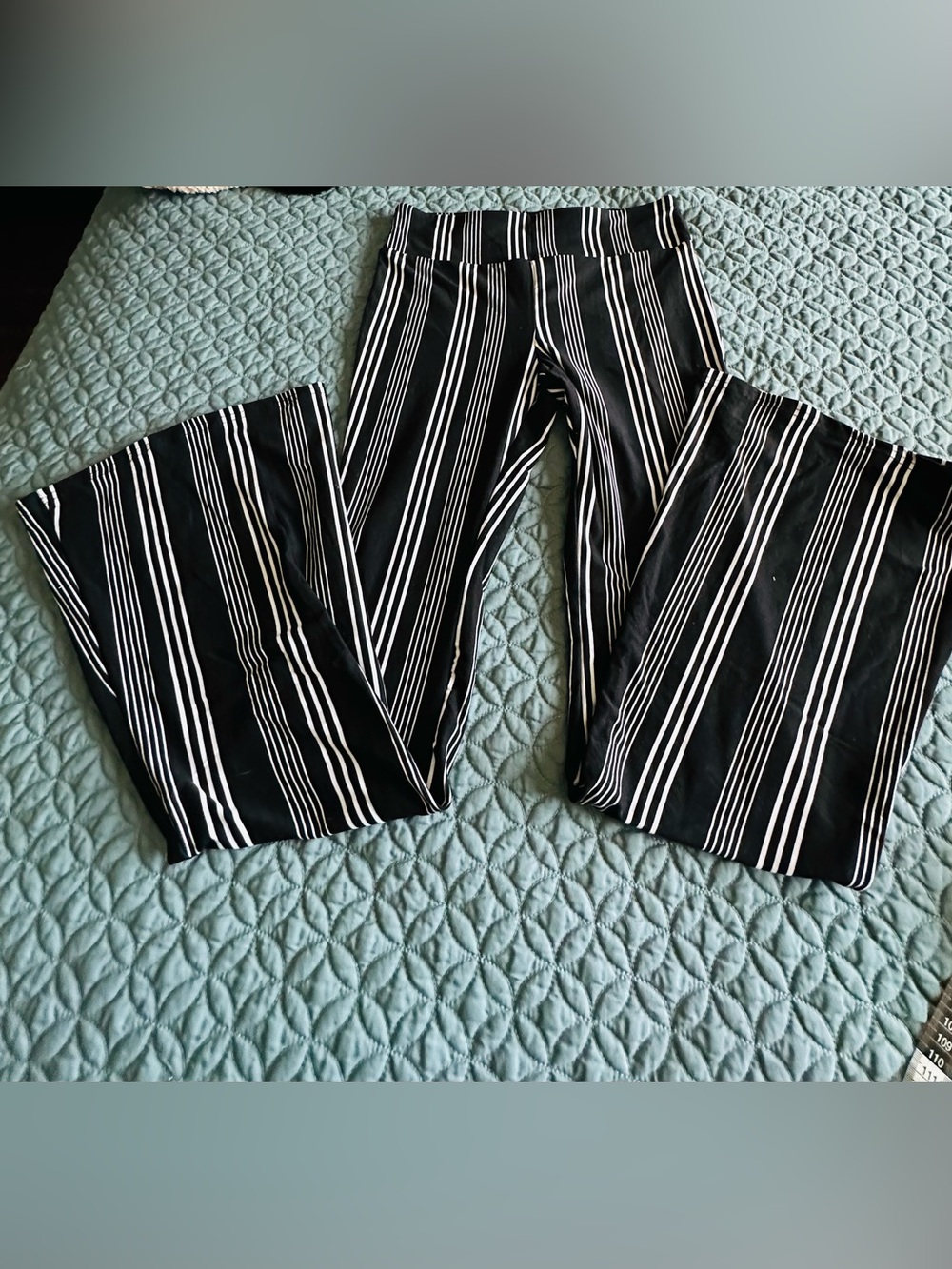 2 flare Leggings No Boundaries. 1 Black & White Vertical Stripe,1 pink.